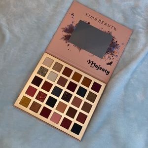 Eyeshadow palette